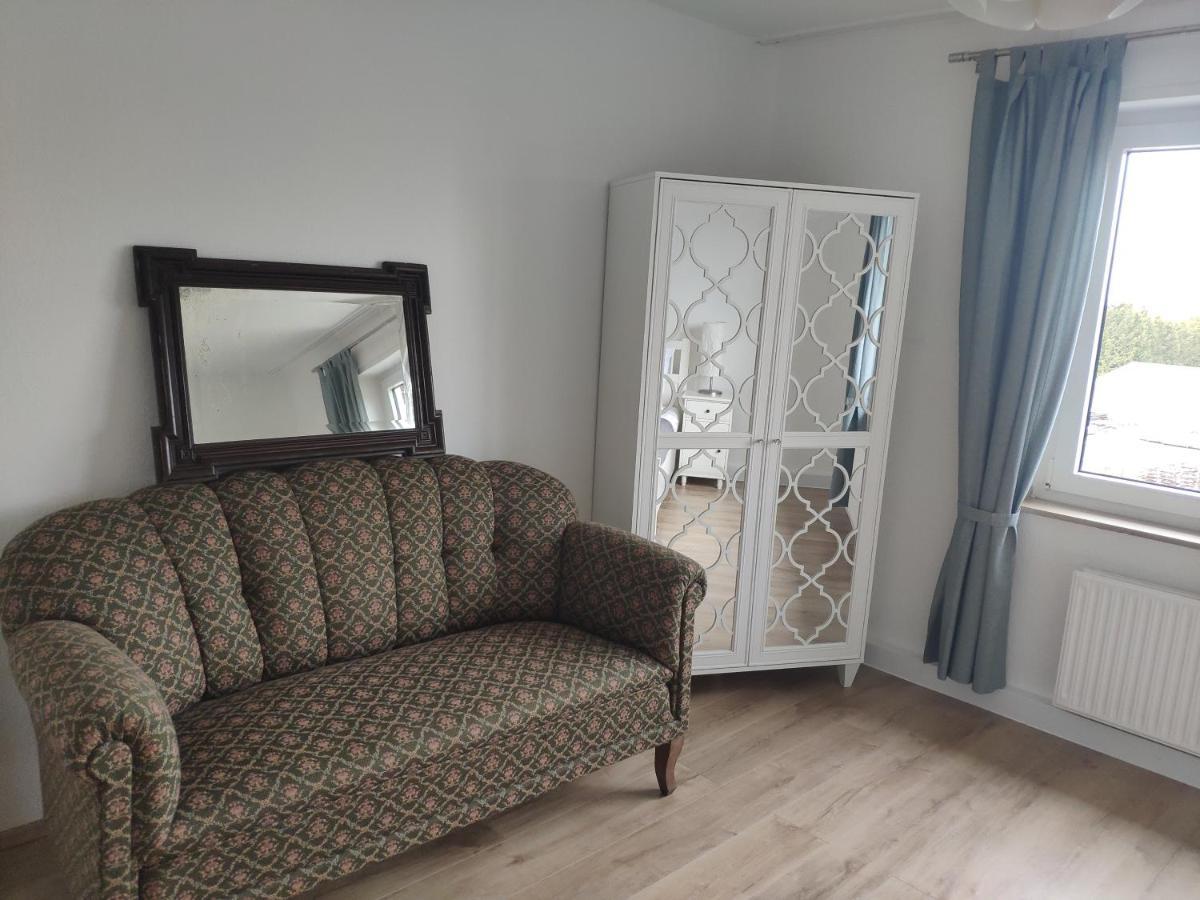 Gemuetliche Wohnung "Charly" Zum Wohlfuehlen Zu Allem Gut Angebunden Paderborn Exterior photo